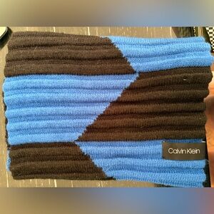Calvin Klein Black and Blue Geometric Scarf